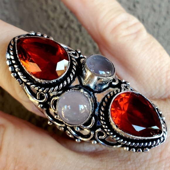 New Mozambique Garnet and Rose Quartz 925 Silver Statement Ring. - Picture 4 of 7